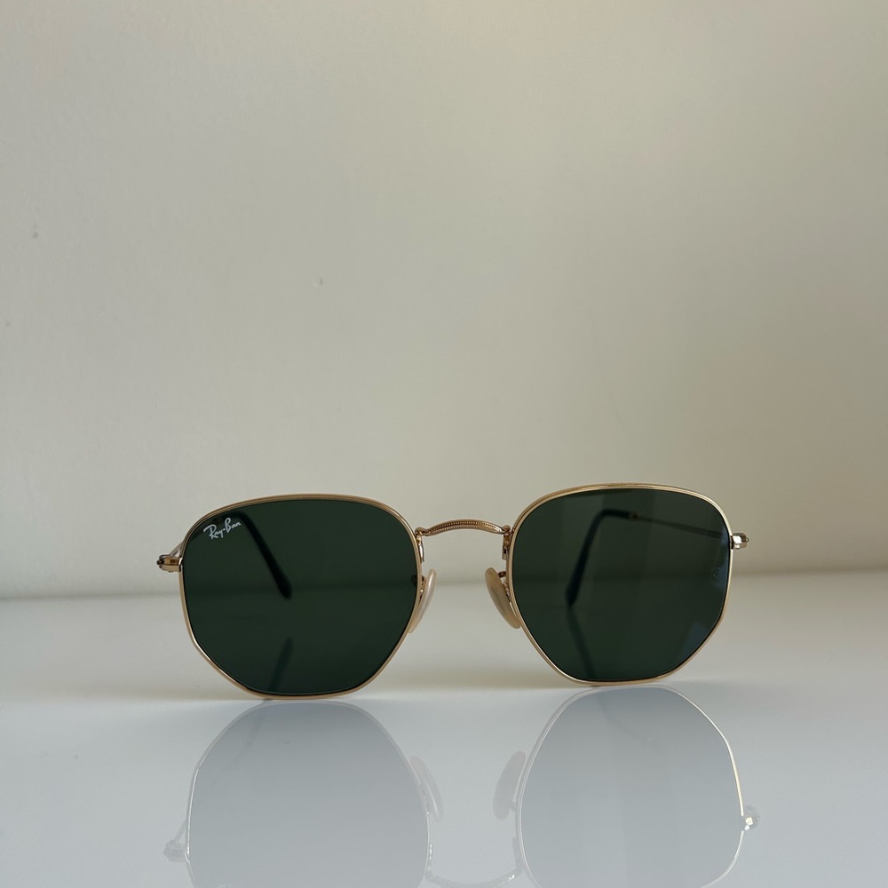 Rayban NWOT Sunglasses Made in Italy